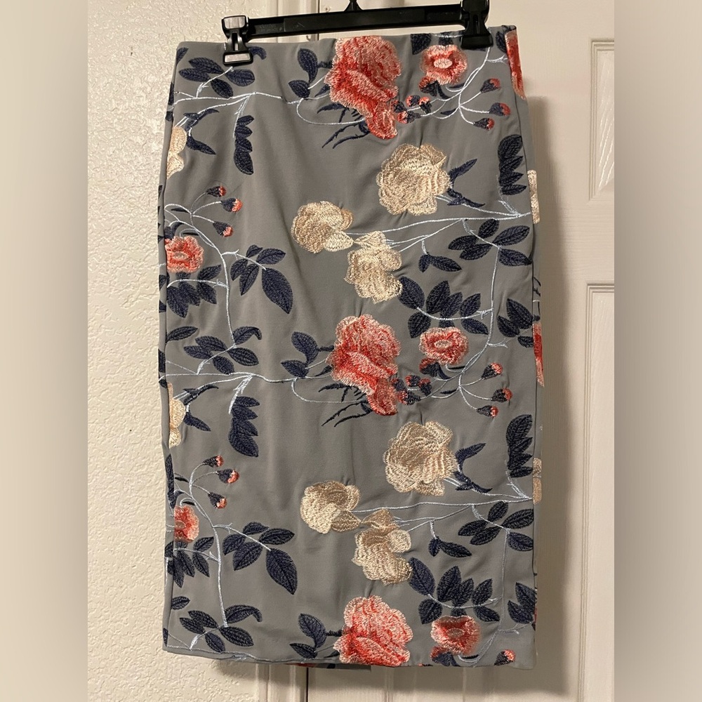 Beige by ECI NWT skirt